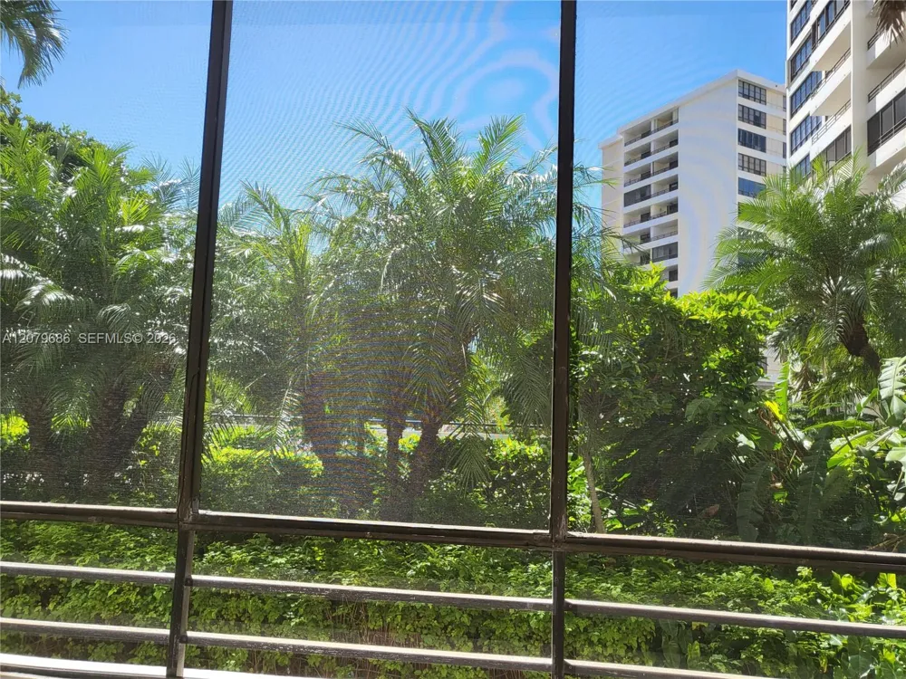 600 Three Islands Blvd #118 Hallandale Beach, FL 33009