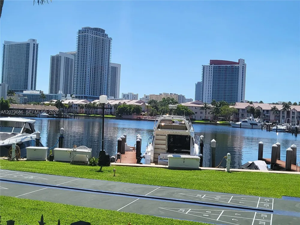 600 Three Islands Blvd #118 Hallandale Beach, FL 33009