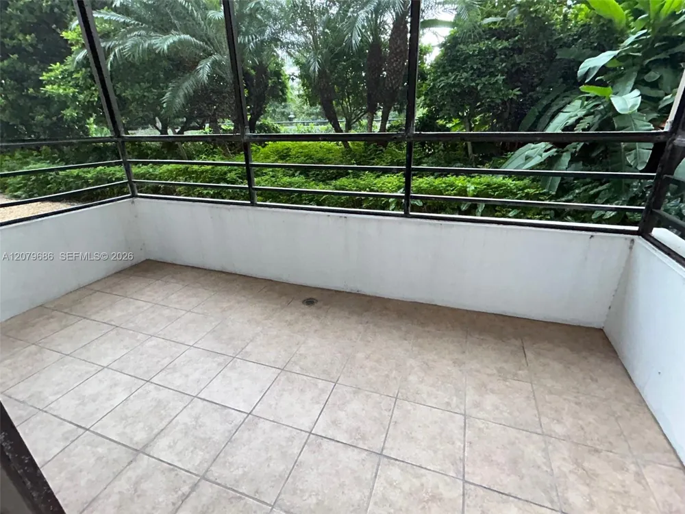 600 Three Islands Blvd #118 Hallandale Beach, FL 33009