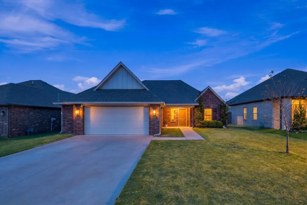 10114 S 228th EastAvenue Broken Arrow, OK 74014