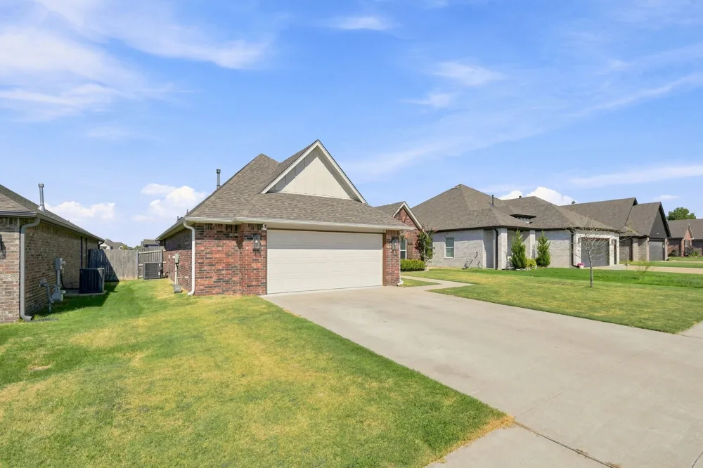 10114 S 228th EastAvenue Broken Arrow, OK 74014