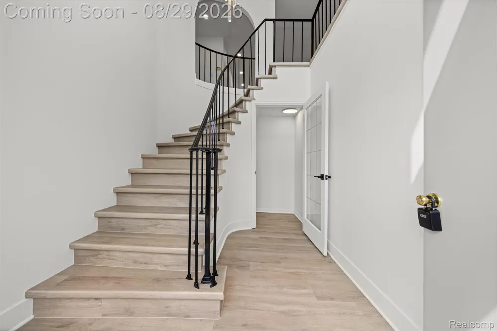 7104 Pebble Park Drive West Bloomfield Charter Township, MI 48322