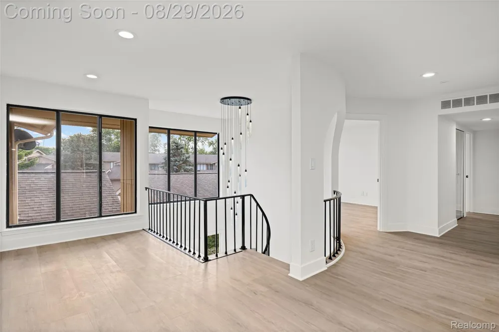 7104 Pebble Park Drive West Bloomfield Charter Township, MI 48322