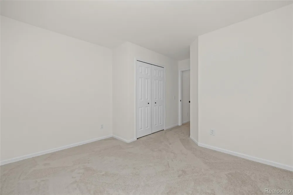47197 Scarlet Drive S Novi City, MI 48374