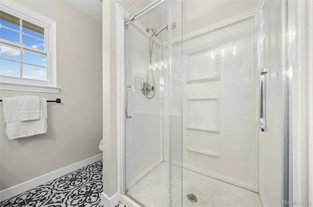 47197 Scarlet Drive S Novi City, MI 48374