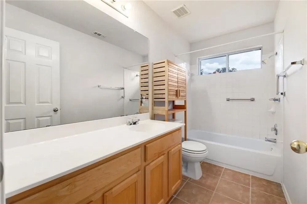 3669 Nolan Ryan Round Rock, TX 78665