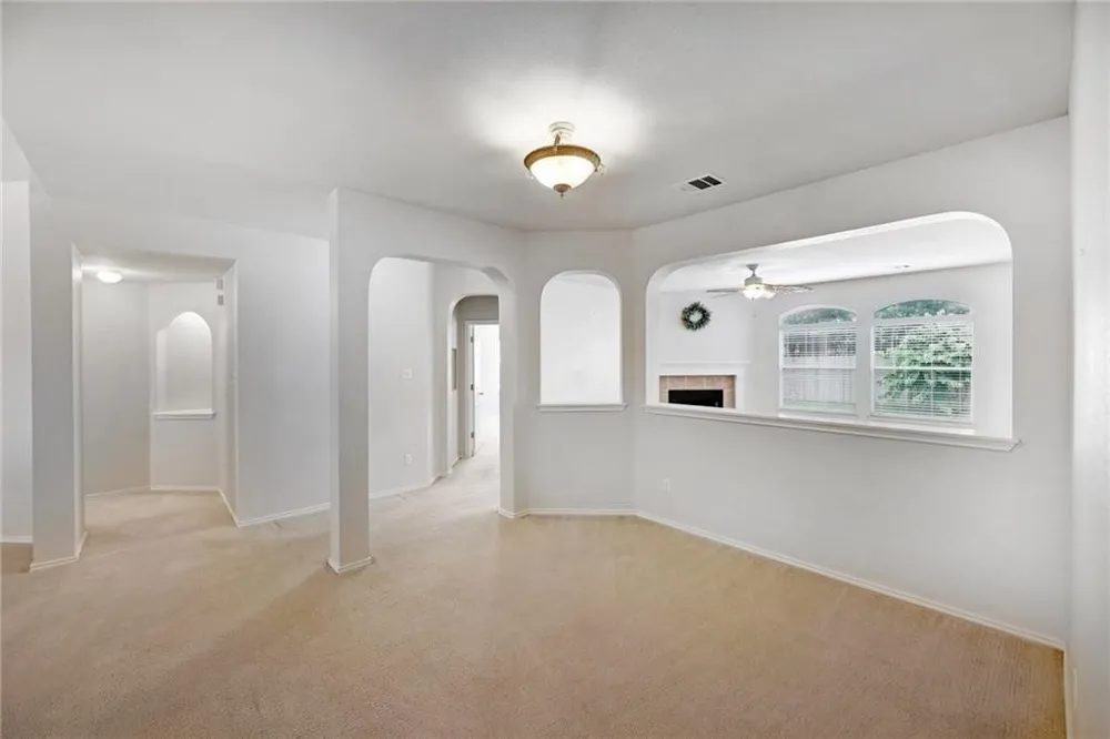 3669 Nolan Ryan Round Rock, TX 78665