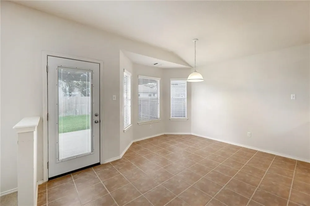 3669 Nolan Ryan Round Rock, TX 78665