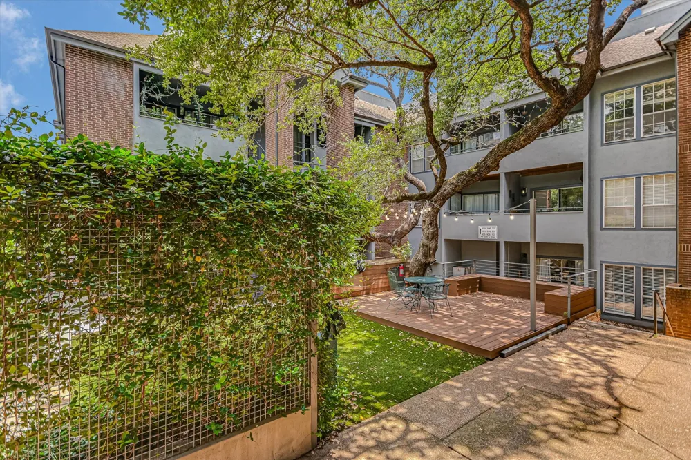 700 S 1ST STREET #103 Austin, TX 78704