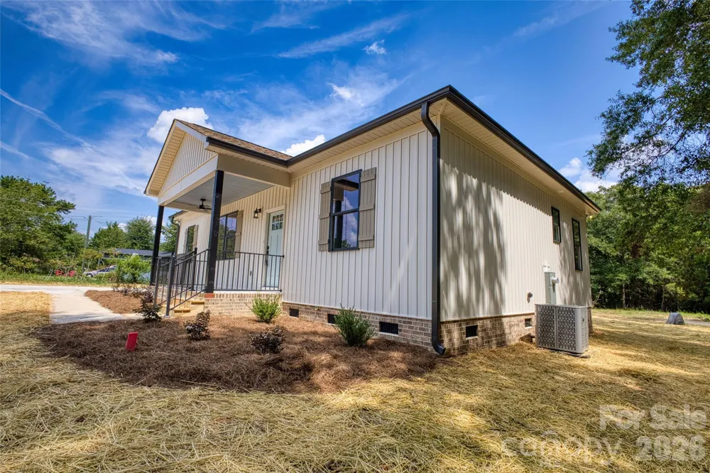 4700 Harmony Church Road Edgemoor, SC 29712