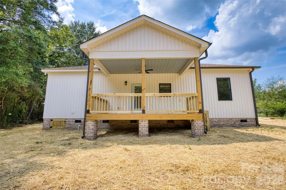 4700 Harmony Church Road Edgemoor, SC 29712