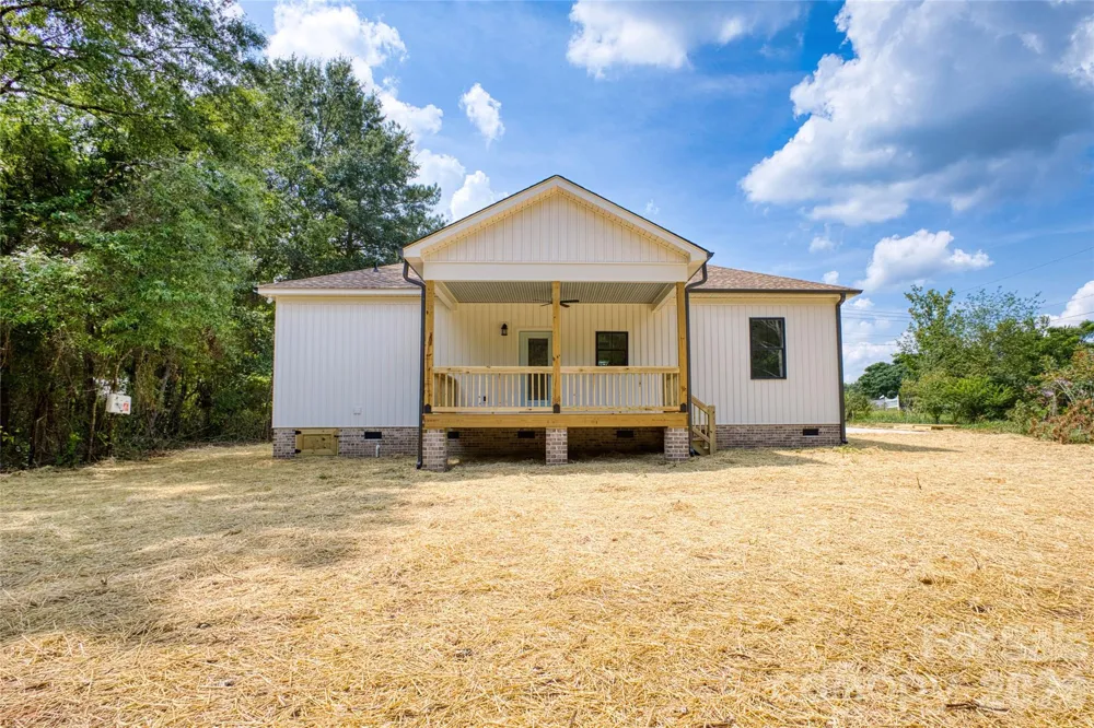 4700 Harmony Church Road Edgemoor, SC 29712