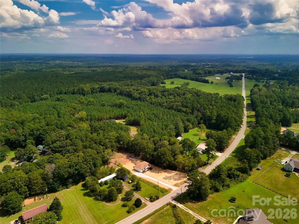 4700 Harmony Church Road Edgemoor, SC 29712