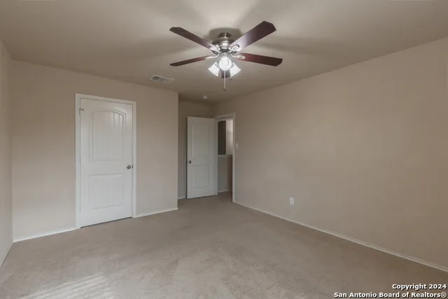 1009 SANDWELL CT Seguin, TX 78155
