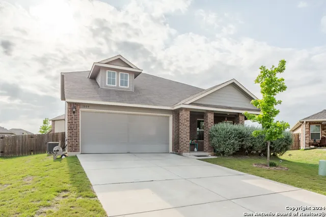 1009 SANDWELL CT Seguin, TX 78155