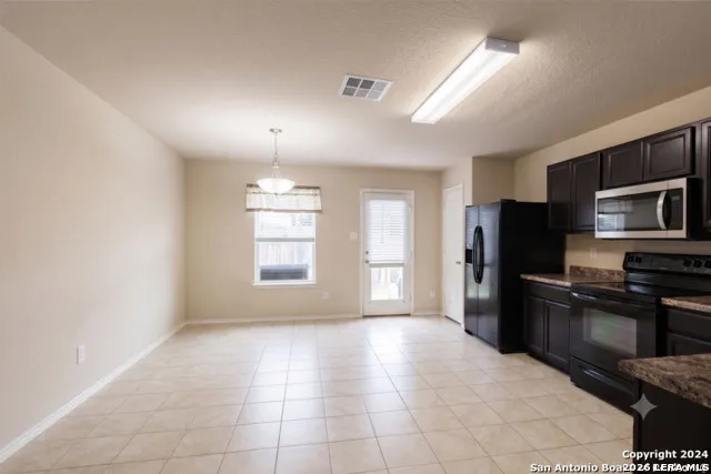 1009 SANDWELL CT Seguin, TX 78155