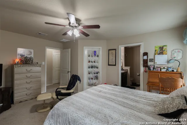 1009 SANDWELL CT Seguin, TX 78155