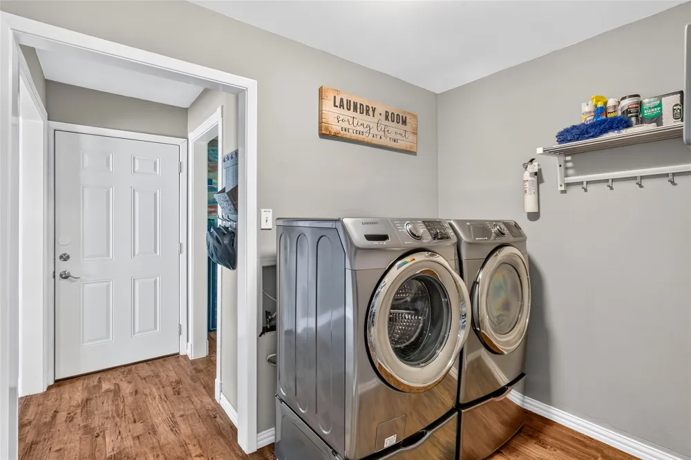 12326 Cedar Bend Drive Dallas, TX 75244