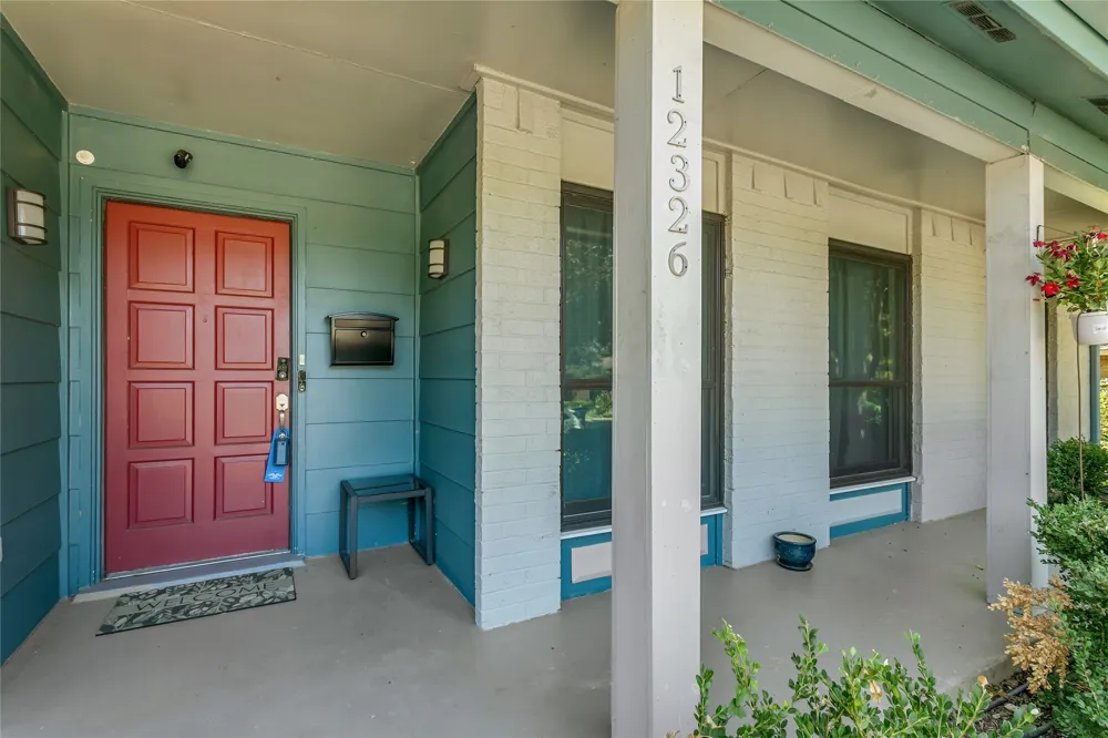 12326 Cedar Bend Drive Dallas, TX 75244