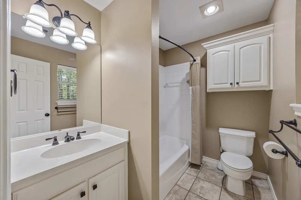 17820 Oak Forest Drive Flint, TX 75762
