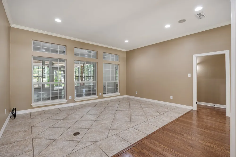 17820 Oak Forest Drive Flint, TX 75762