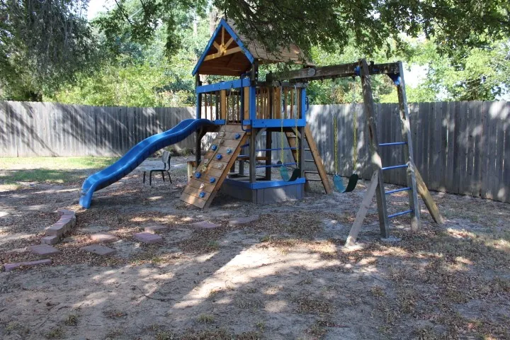 2020 Arbor Bend Street Bonham, TX 75418