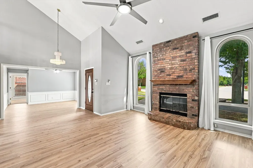 1222 Dentonshire Drive Carrollton, TX 75007