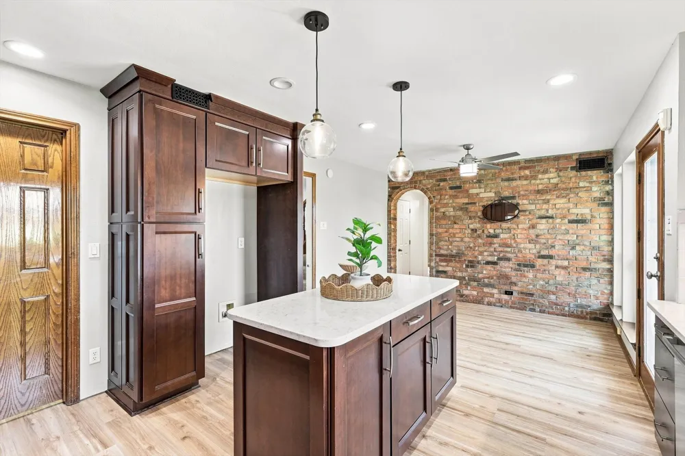 1222 Dentonshire Drive Carrollton, TX 75007