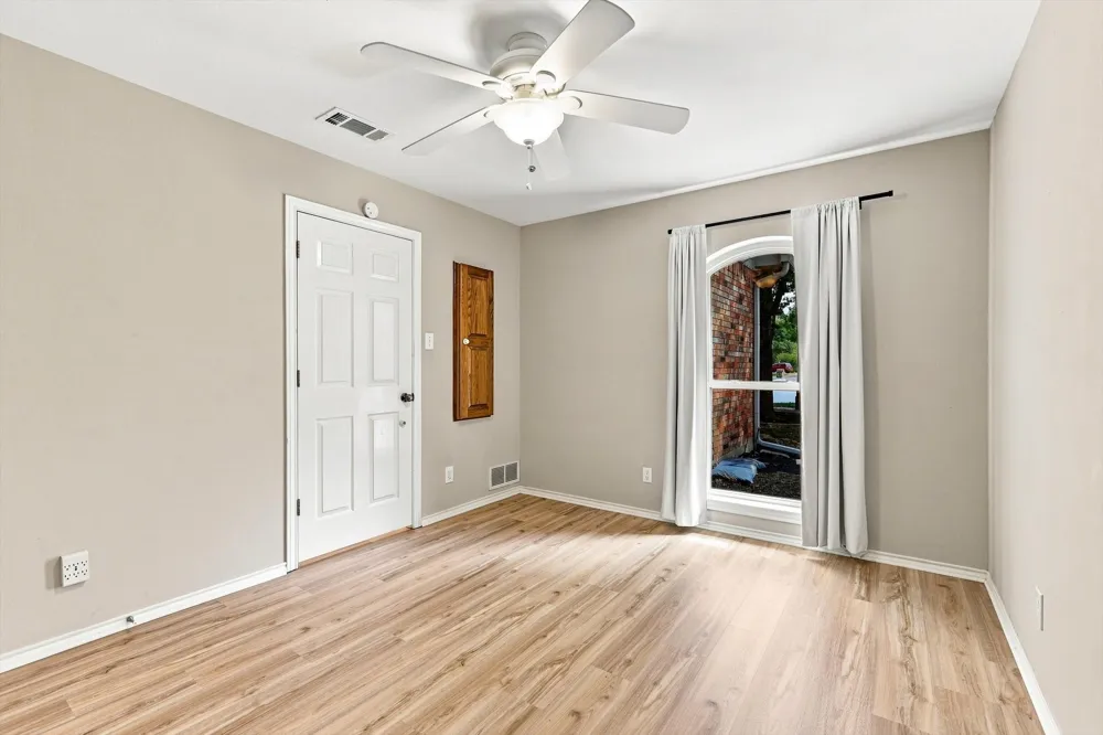 1222 Dentonshire Drive Carrollton, TX 75007
