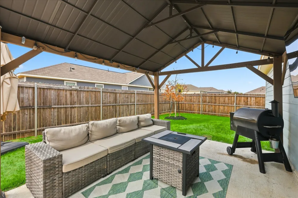 11741 Marcellus Way Justin, TX 76247