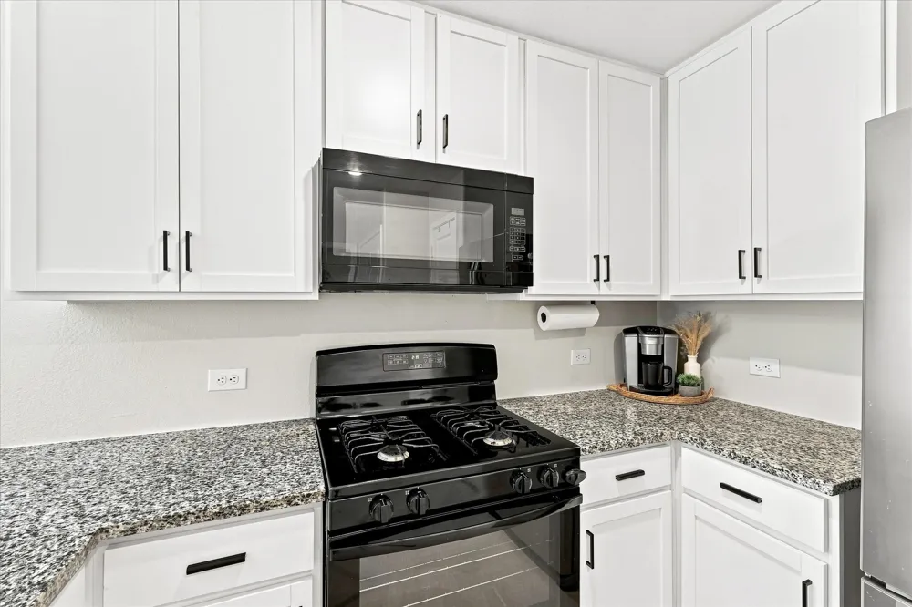 11741 Marcellus Way Justin, TX 76247