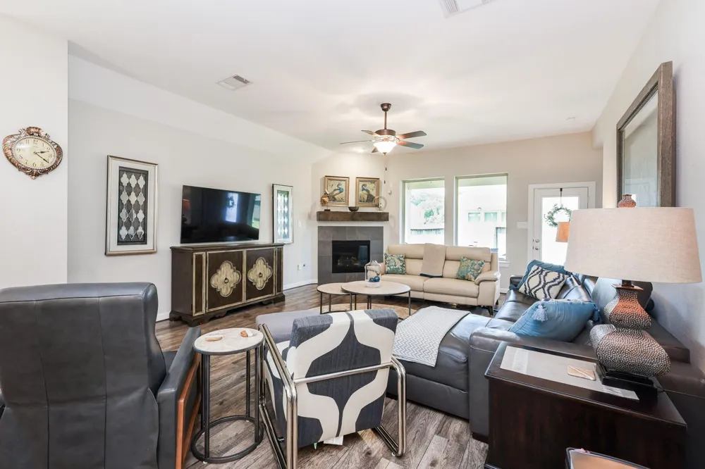 450 Beach Rose Crossing Crosby, TX 77532