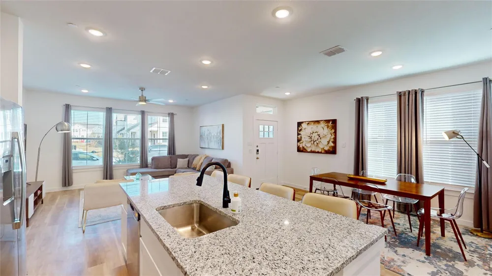4117 Floyd Alley Grand Prairie, TX 75052