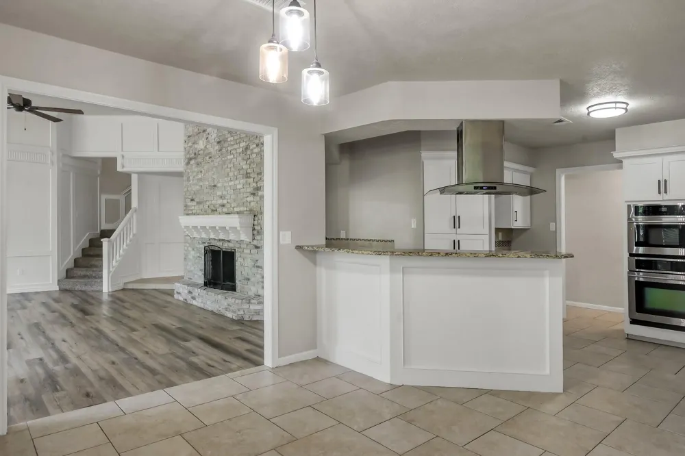 88 April Wind Drive S Conroe, TX 77356