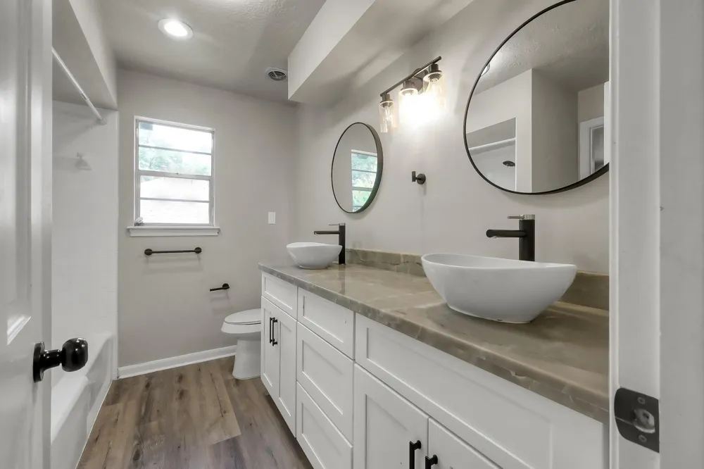 88 April Wind Drive S Conroe, TX 77356