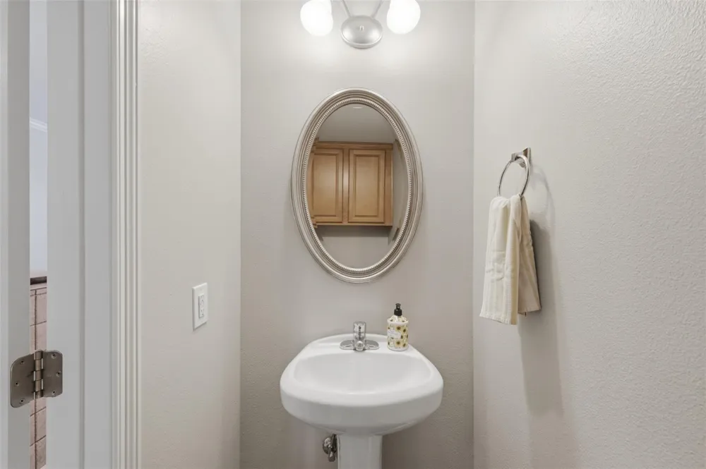 305 Holleman Drive E #1004 College Station, TX 77840