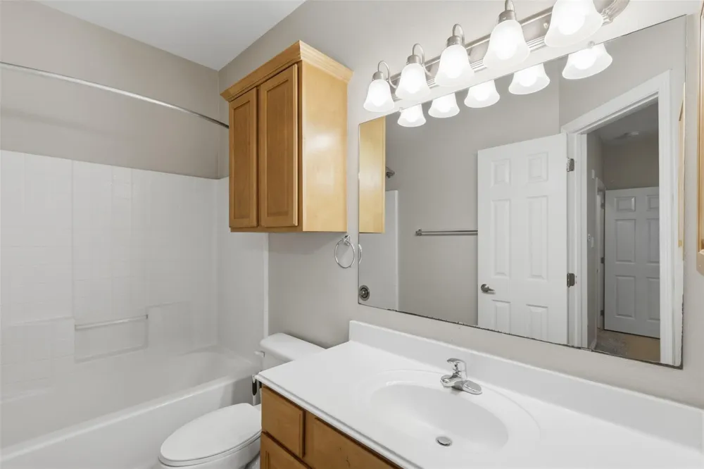 305 Holleman Drive E #1004 College Station, TX 77840