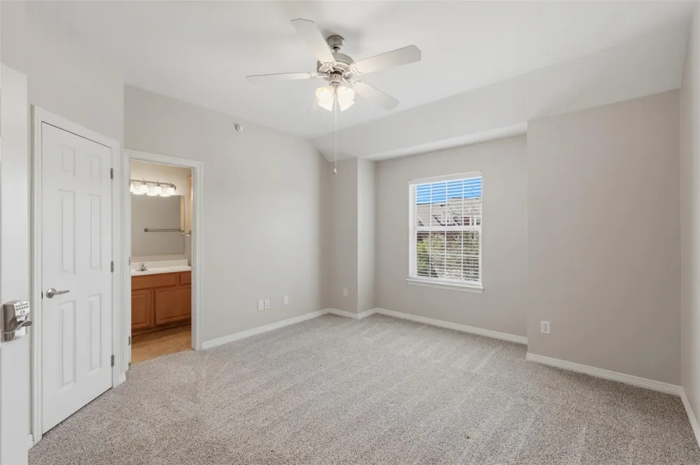 305 Holleman Drive E #1004 College Station, TX 77840