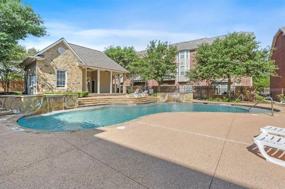 305 Holleman Drive E #1004 College Station, TX 77840