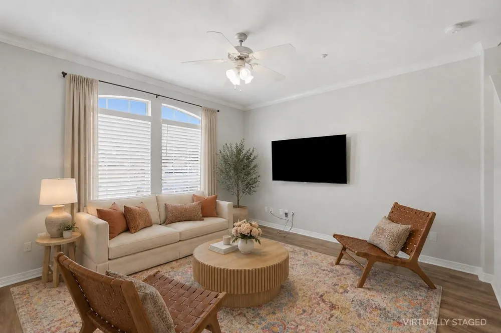 305 Holleman Drive E #1004 College Station, TX 77840