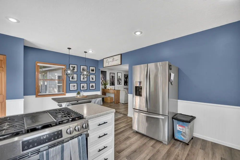 806 Jordan Lake Street Lake Odessa, MI 48849