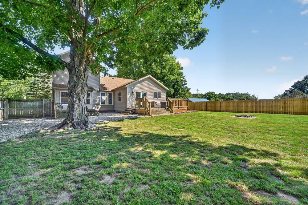 806 Jordan Lake Street Lake Odessa, MI 48849