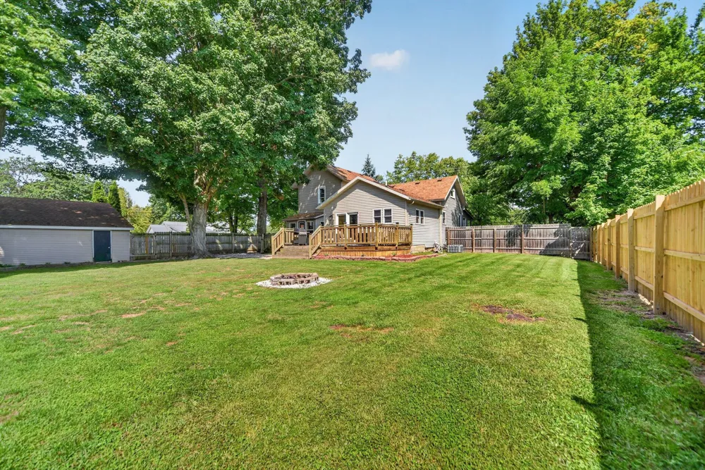 806 Jordan Lake Street Lake Odessa, MI 48849
