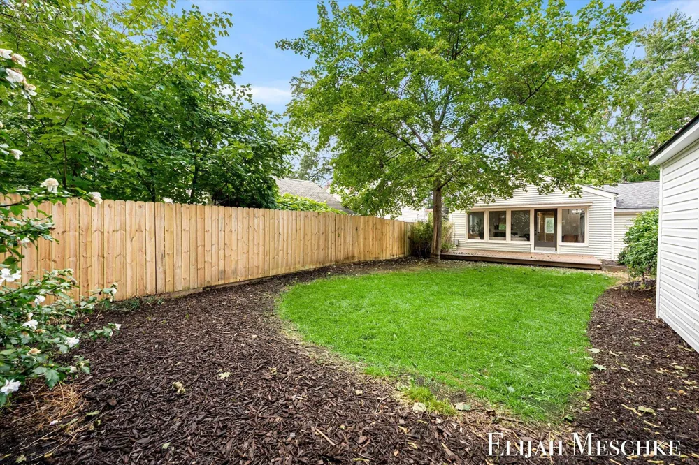 1034 Griswold Street SE Grand Rapids, MI 49507