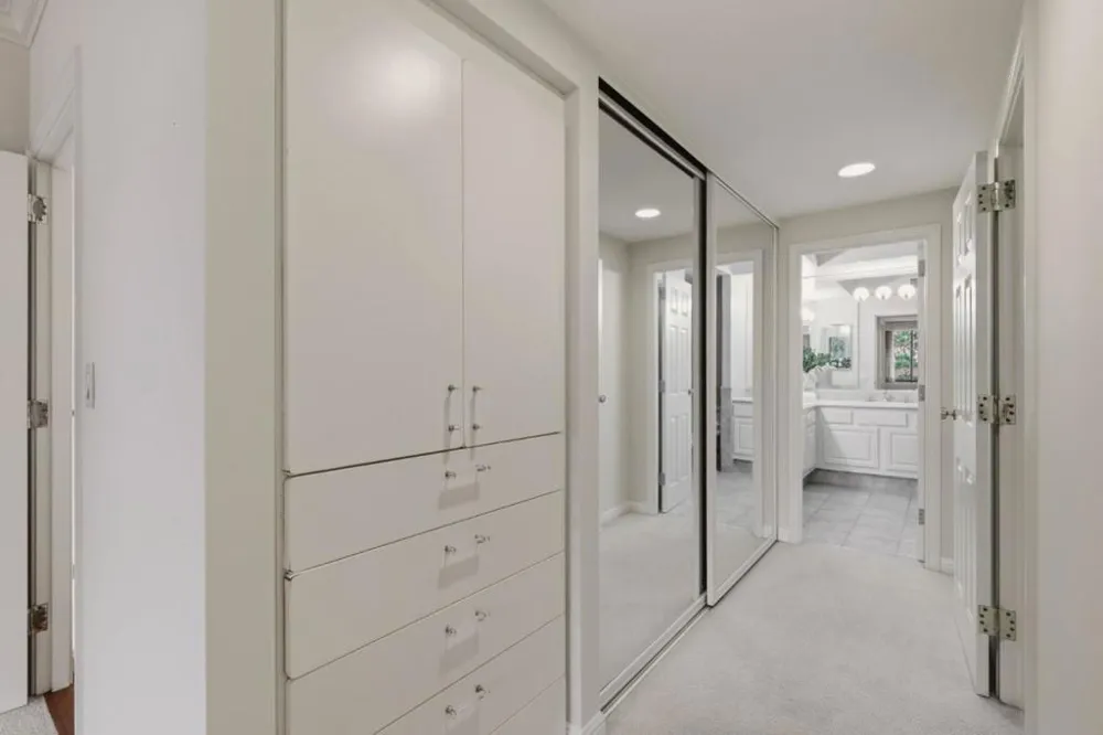 555 Laurel Avenue #122 San Mateo, CA 94401