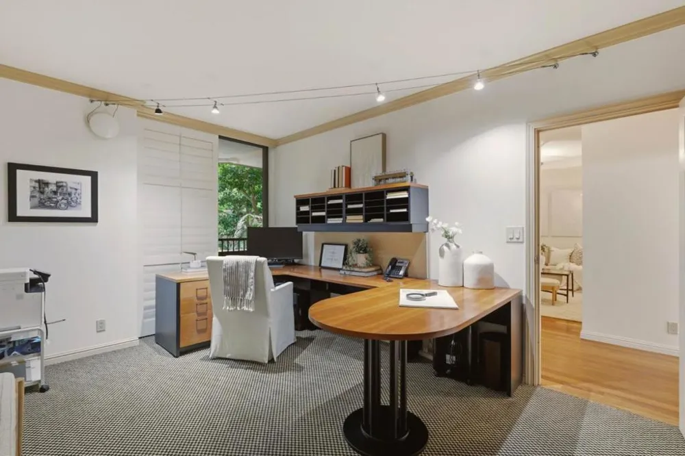 555 Laurel Avenue #122 San Mateo, CA 94401