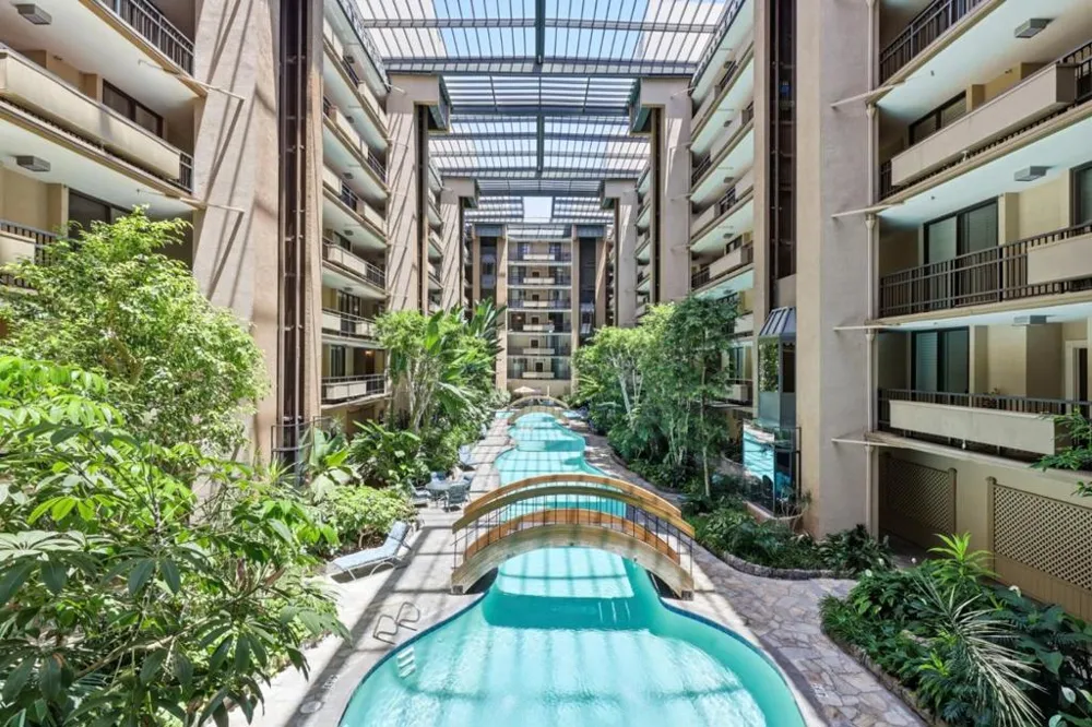 555 Laurel Avenue #122 San Mateo, CA 94401