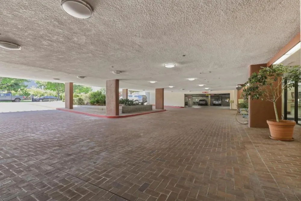 555 Laurel Avenue #122 San Mateo, CA 94401
