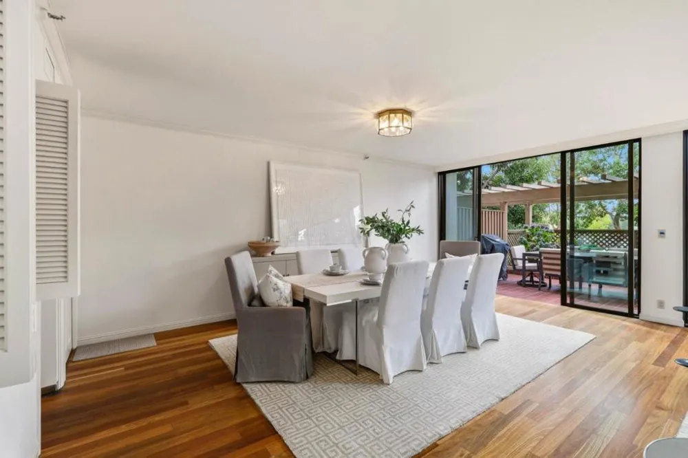 555 Laurel Avenue #122 San Mateo, CA 94401