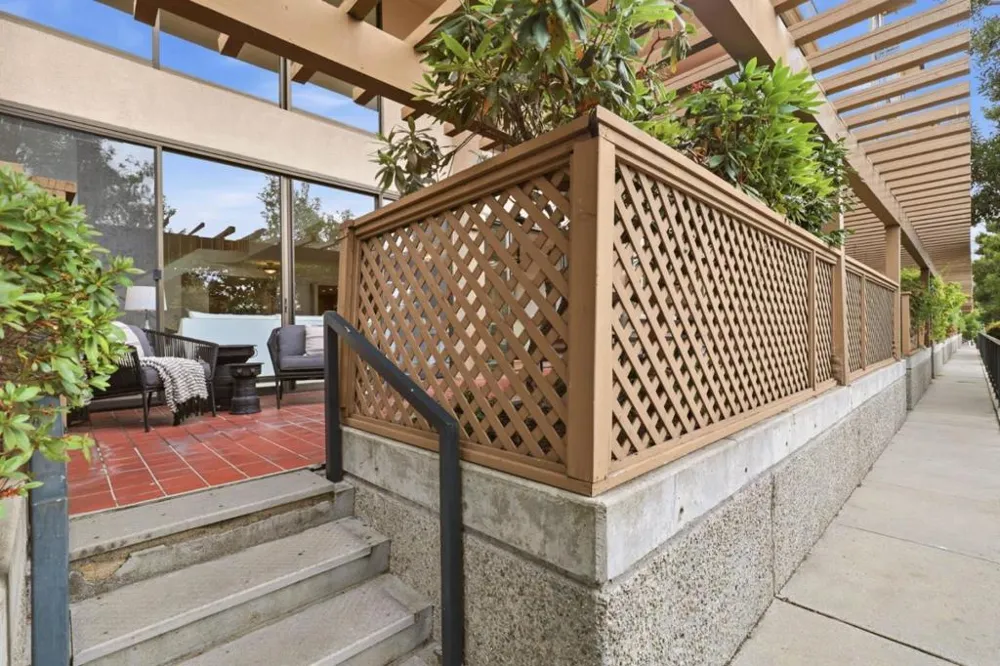 555 Laurel Avenue #122 San Mateo, CA 94401